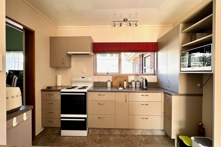 Photo of property in 18 Edinburgh Place, Balclutha, 9230