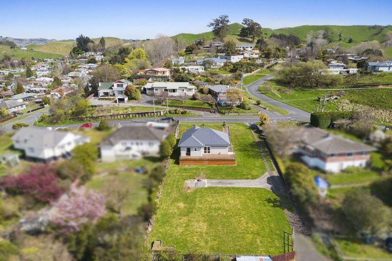 Photo of property in 8 Lark Street, Taihape, 4720