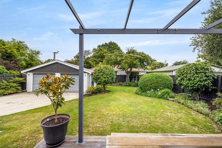 Photo of property in 10 Reynolds Avenue, Bishopdale, Christchurch, 8053