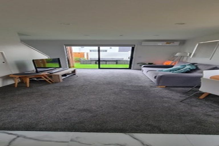 Photo of property in 10/41 Kervil Avenue, Te Atatu Peninsula, Auckland, 0610