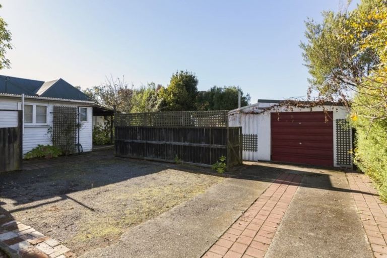 Photo of property in 76 Hawthorne Street, Strowan, Christchurch, 8052