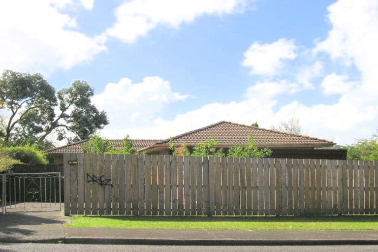 Photo of property in 6 Libra Street, Glen Eden, Auckland, 0602