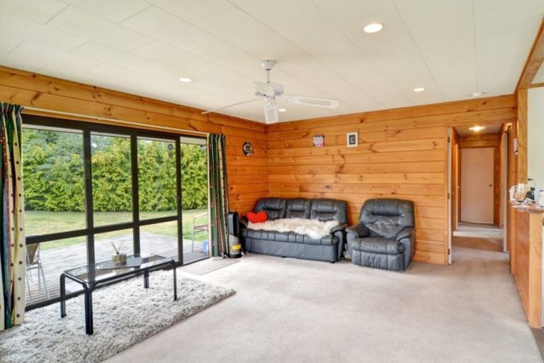 Photo of property in 16 Kawarau Place, Frankton, Queenstown, 9300