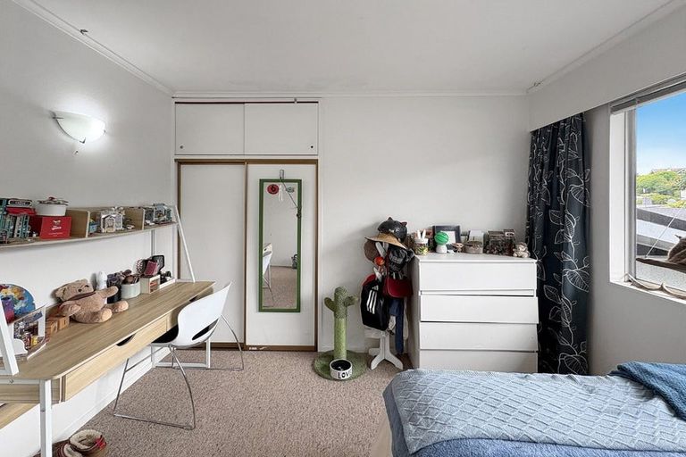 Photo of property in 48 Great North Road, Saint Johns Hill, Whanganui, 4500