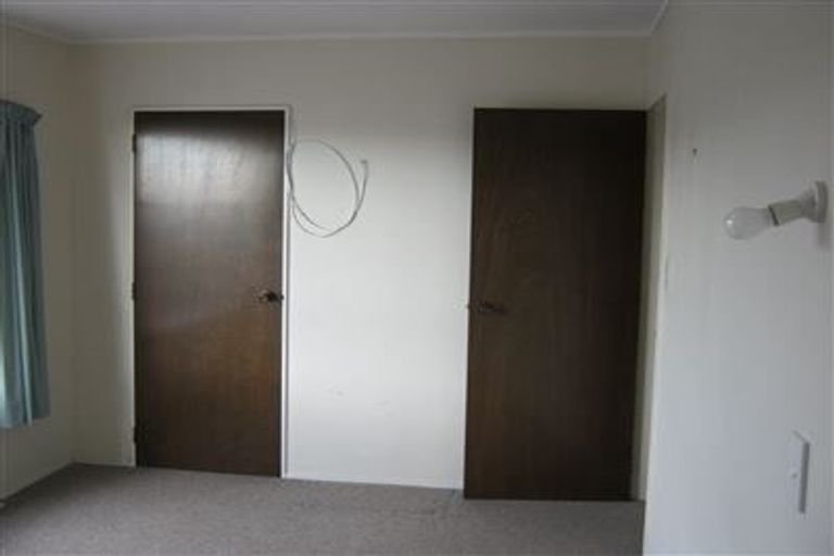 Photo of property in 63a Nalanda Crescent, Broadmeadows, Wellington, 6035