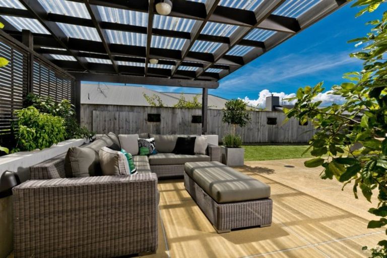 Photo of property in 10 Maple Lane, Huapai, Kumeu, 0810