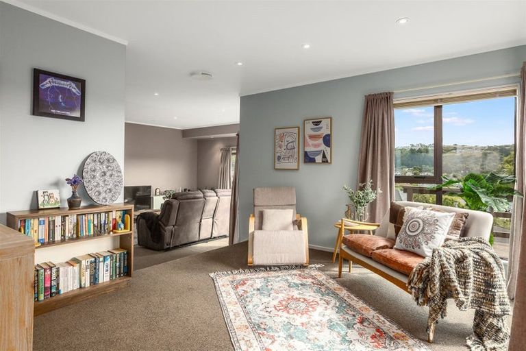 Photo of property in 14 Spyglass Lane, Whitby, Porirua, 5024