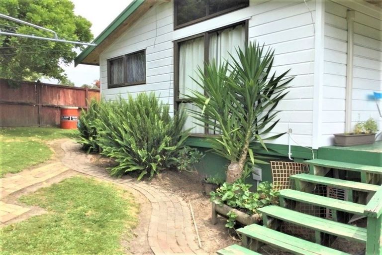 Photo of property in 48 Victory Street, Welcome Bay, Tauranga, 3112