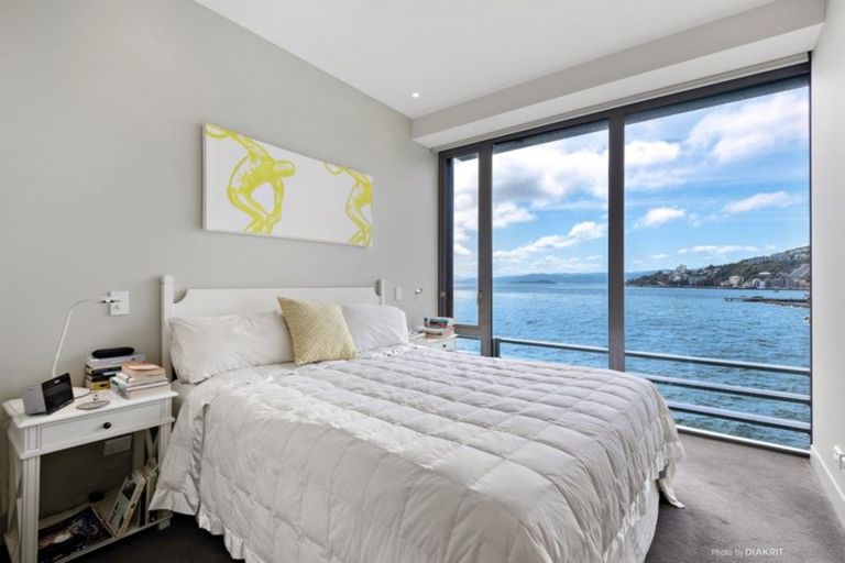 Photo of property in Clyde Quay Wharf, 2a/7 Clyde Quay Wharf, Te Aro, Wellington, 6011