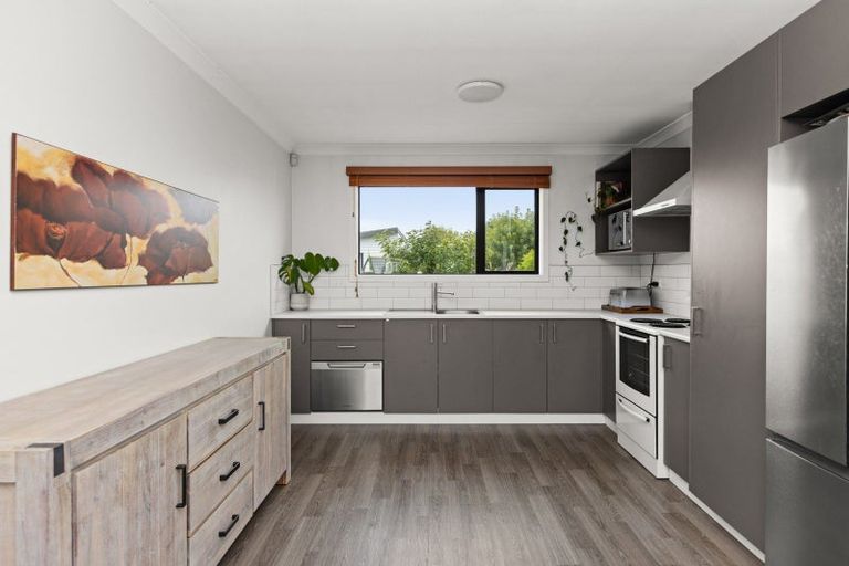 Photo of property in 80a Geddis Avenue, Maraenui, Napier, 4110