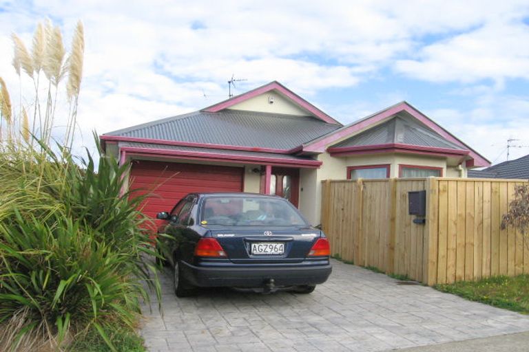Photo of property in 91a Frobisher Street, Island Bay, Wellington, 6023