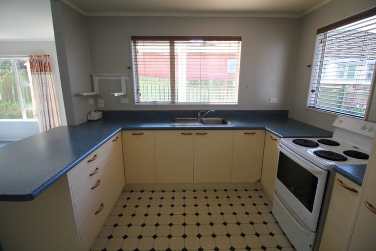 Photo of property in 106a Moorefield Road, Johnsonville, Wellington, 6037