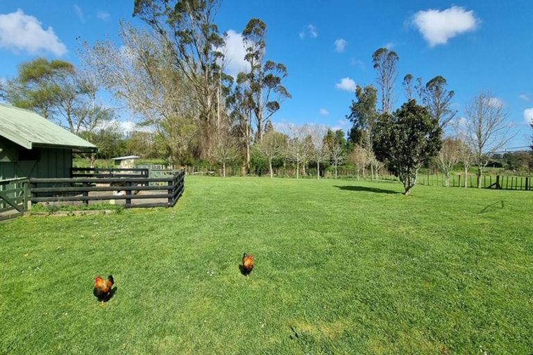 Photo of property in 506 State Highway 16, Kumeu, 0892