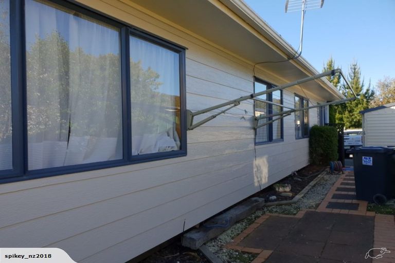 Photo of property in 1/46a Norana Road, Timberlea, Upper Hutt, 5018