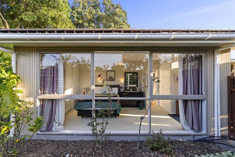 Photo of property in 2 Bushlands Place, Opaheke, Papakura, 2113