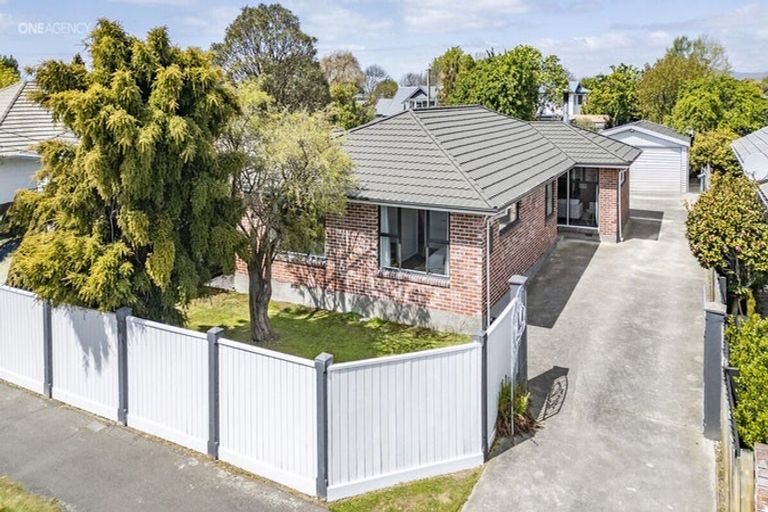 Photo of property in 16 Norah Street, Mairehau, Christchurch, 8013