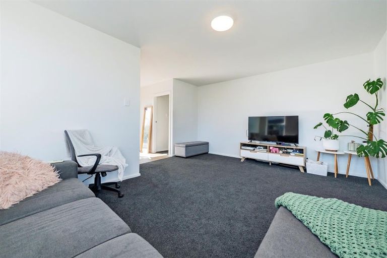 Photo of property in 1/172 Bowhill Road, New Brighton, Christchurch, 8083