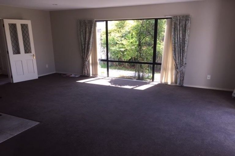 Photo of property in 2/28 Brigham Drive, Halswell, Christchurch, 8025