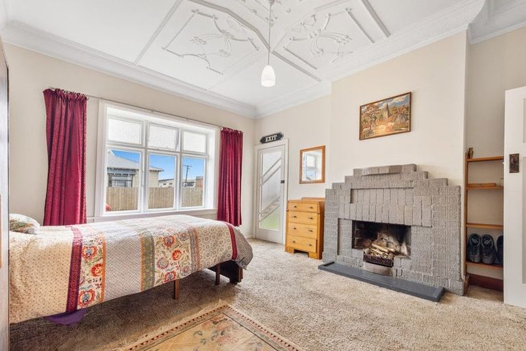 Photo of property in 43 Melbourne Street, South Dunedin, Dunedin, 9012