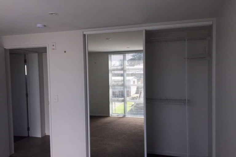 Photo of property in 43 Grafton Street, Waltham, Christchurch, 8011