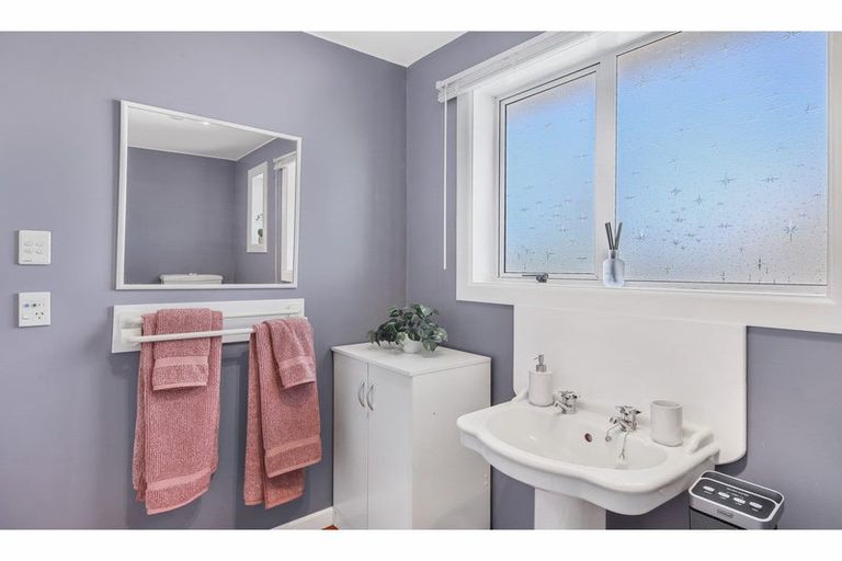 Photo of property in 36 Fleming Street, North New Brighton, Christchurch, 8083