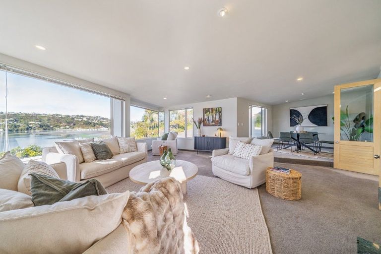 Photo of property in 26a Mana View Road, Paremata, Porirua, 5026
