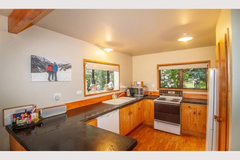 Photo of property in 97a Goldfinch Street, Ohakune, 4625