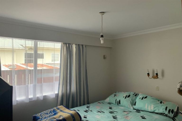 Photo of property in 2 Keir Crescent, Lansdowne, Masterton, 5810