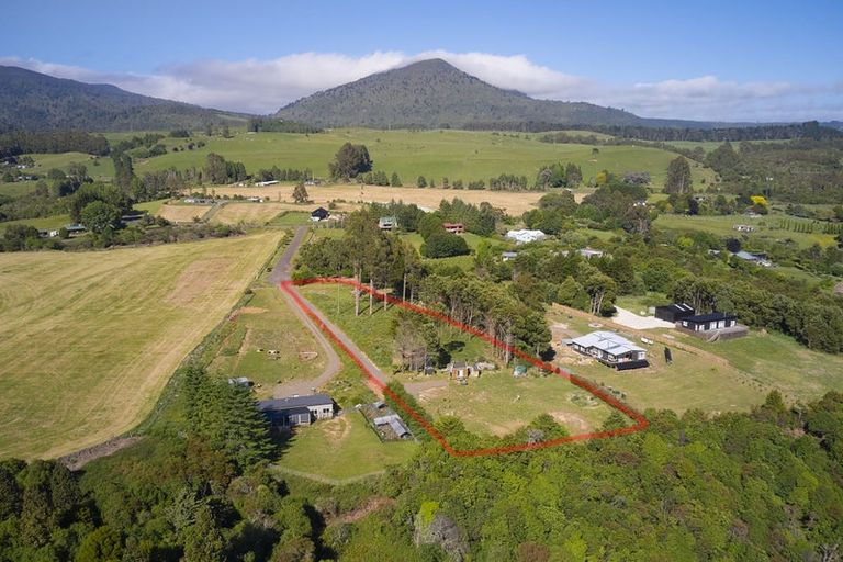 Photo of property in 28 Kowhai Drive, Kuratau, Turangi, 3381