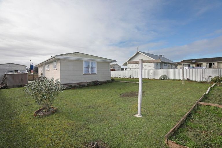 Photo of property in 27 Gordon Crescent, Marton, 4710