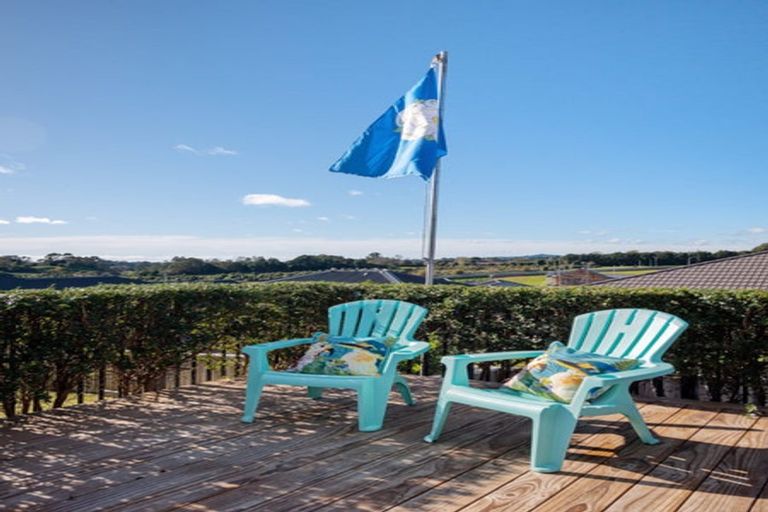 Photo of property in 41 Tamihana Avenue, Pyes Pa, Tauranga, 3112