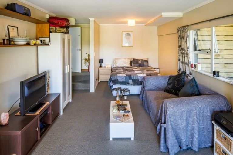 Photo of property in 13 Truro Road, Camborne, Porirua, 5026