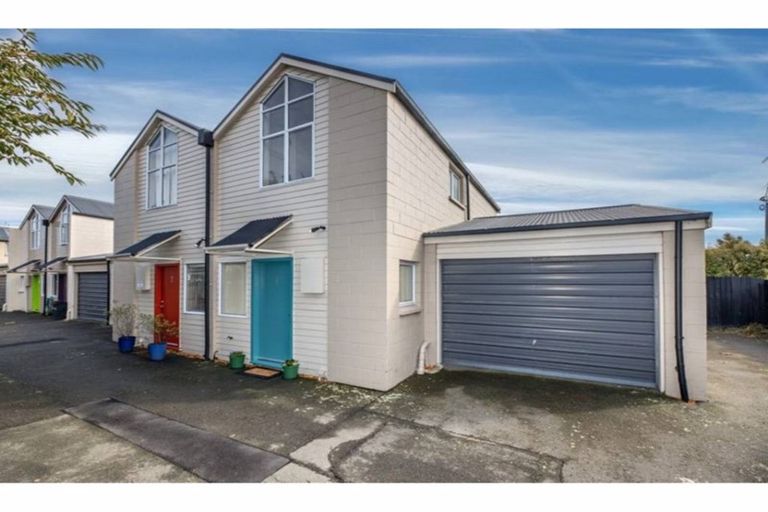 Photo of property in 1/115 Waltham Road, Sydenham, Christchurch, 8023