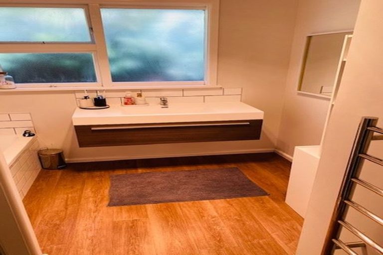 Photo of property in 268 Main North Road, Redwood, Christchurch, 8051