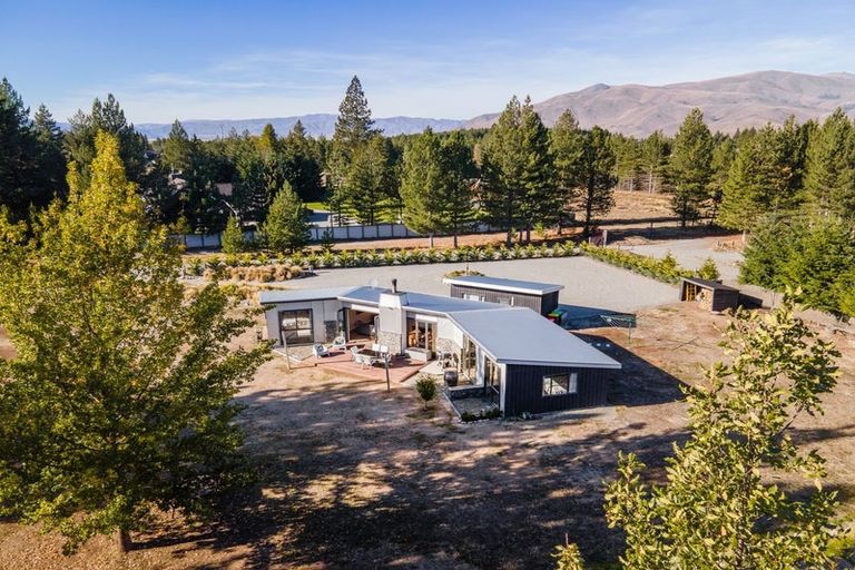 Photo of property in 46 North West Arch, Twizel, 7901