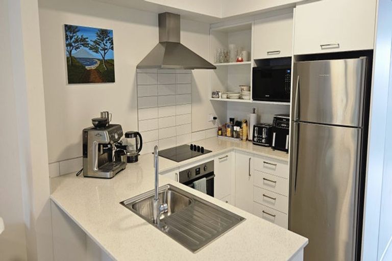 Photo of property in 23 Manarini Road, Westgate, Auckland, 0614