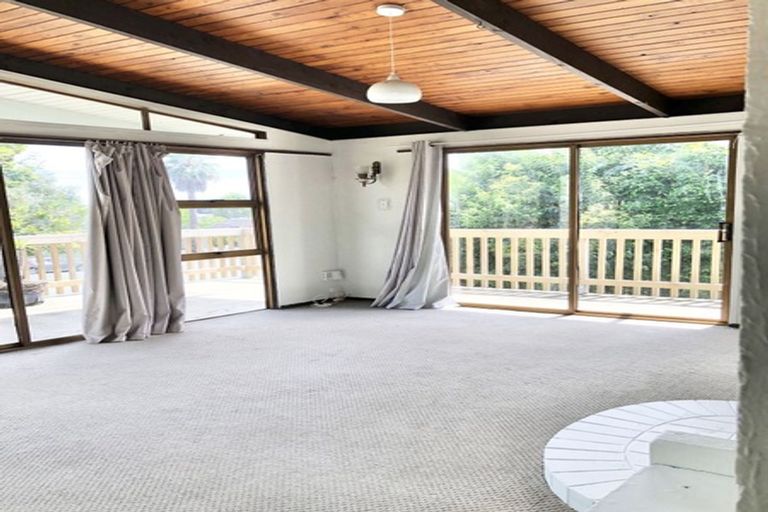 Photo of property in 154 Ti Rakau Drive, Pakuranga, Auckland, 2010