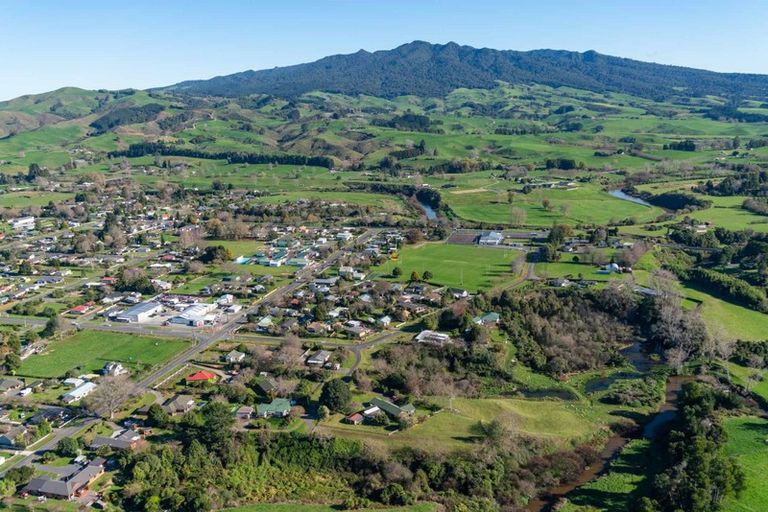 Photo of property in 529 Kane Street, Pirongia, 3802