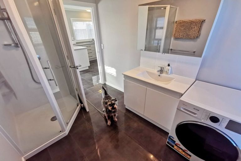 Photo of property in 27a Matai Street, Waikanae, 5036