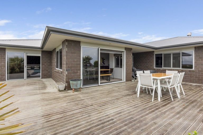 Photo of property in 233 King Road, Inglewood, 4386