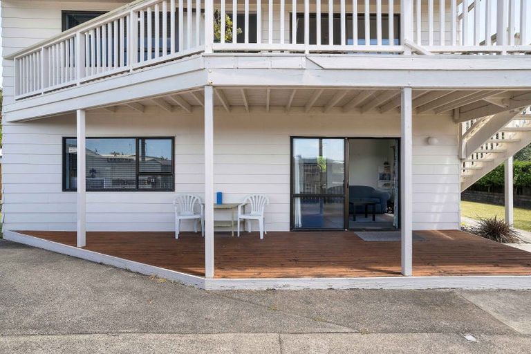 Photo of property in 112 Hampton Road, Whangamata, 3620
