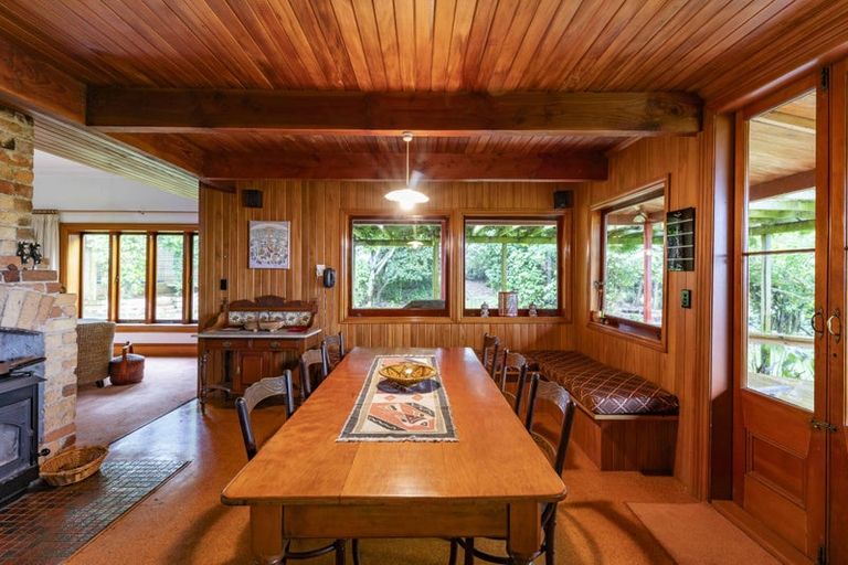 Photo of property in 250 Taurangaruru Road, Karioitahi, Waiuku, 2683