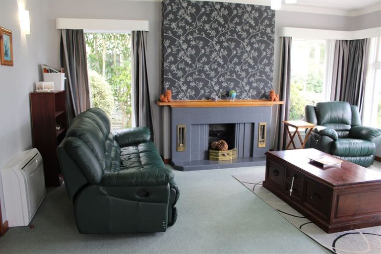 Photo of property in 131 Eglinton Road, Mornington, Dunedin, 9011