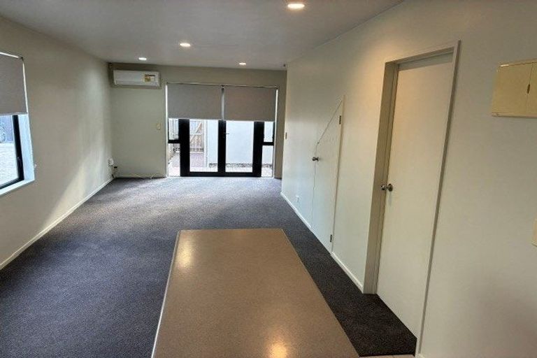 Photo of property in 35 Spalding Rise, Golflands, Auckland, 2013