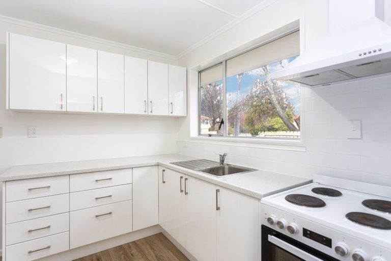 Photo of property in 5 Girvan Street, Fendalton, Christchurch, 8041