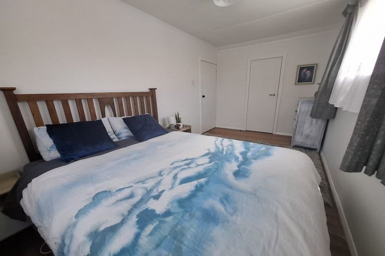 Photo of property in 22 Glenpark Avenue, Frankleigh Park, New Plymouth, 4310