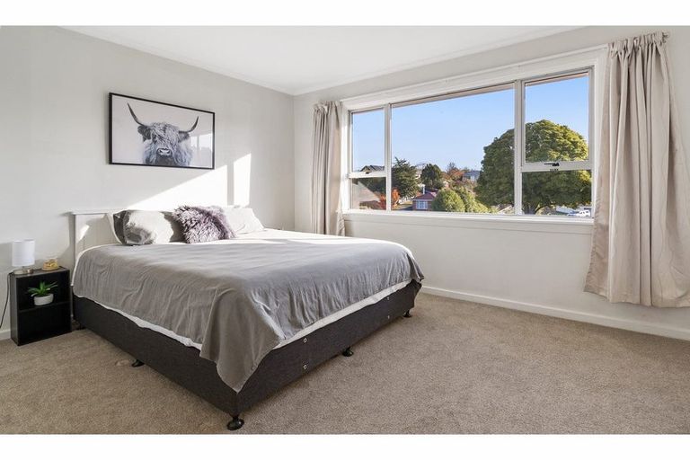 Photo of property in 37 Avenue Road, West End, Timaru, 7910