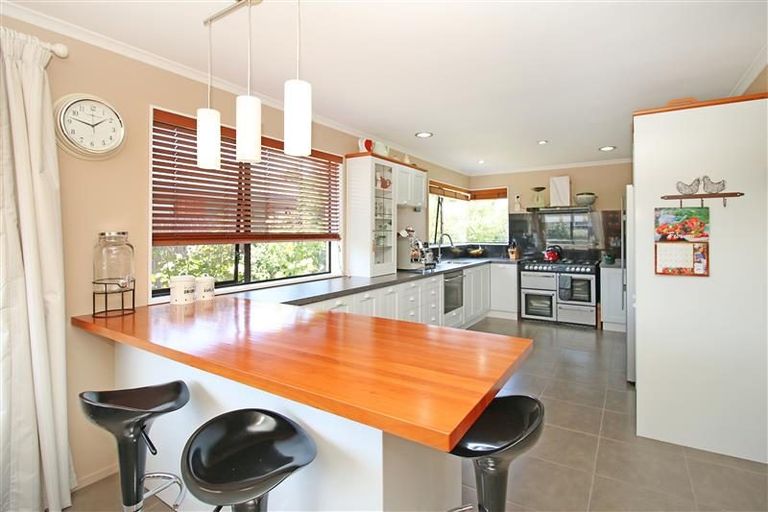 Photo of property in 23 Norfolk Crescent, Feilding, 4702