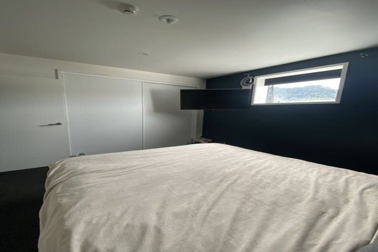 Photo of property in Quantum On Thorndon Quay, 7/163a Thorndon Quay, Pipitea, Wellington, 6011