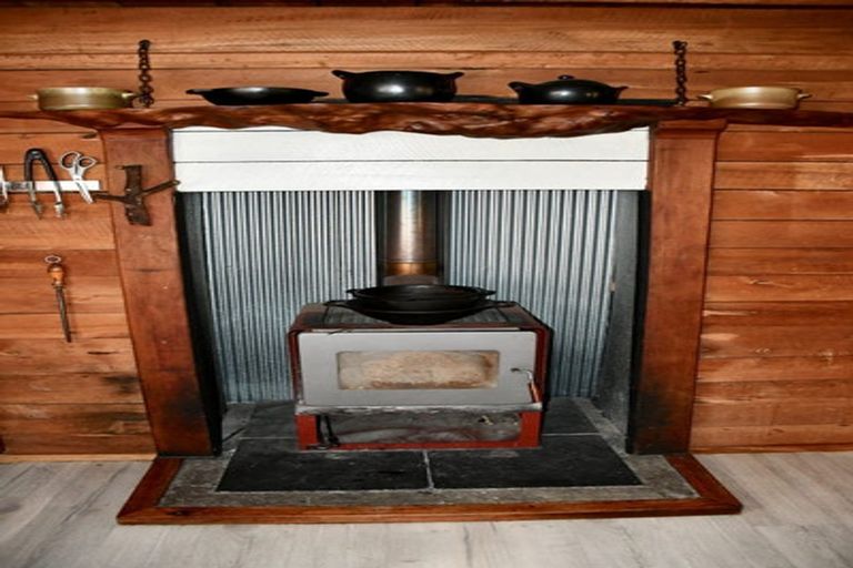 Photo of property in 240 Arapito Road, Karamea, 7893